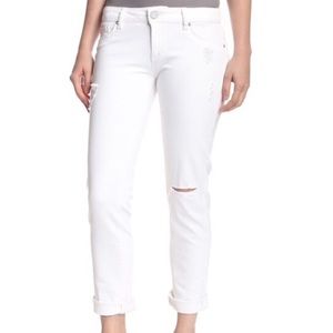 DL1961 Riley Distressed Boyfriend Jeans White